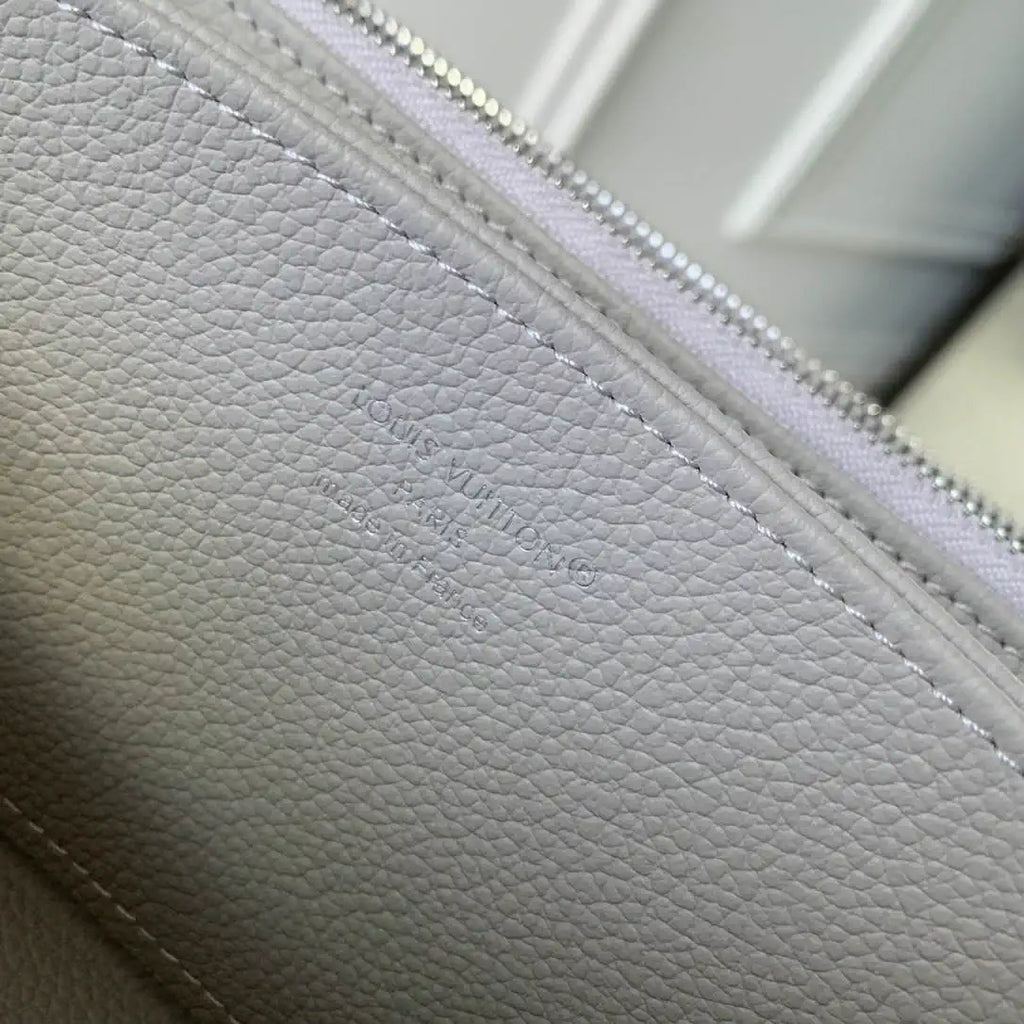 LV M13825 Louis Vuitton Zippy Wallet Gray Monogram Empreinte