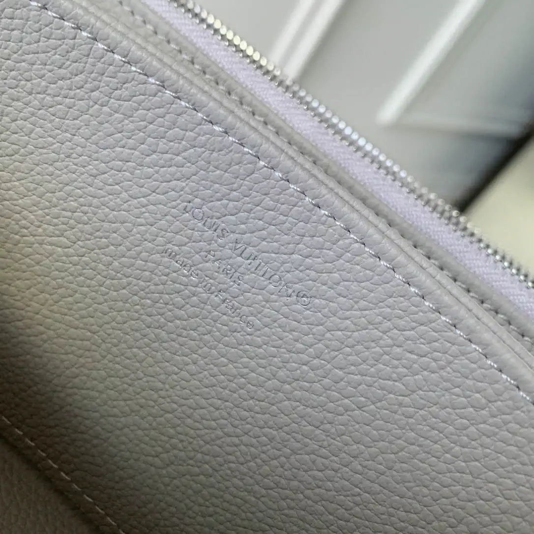 LV M13825 Louis Vuitton Zippy Wallet Gray Monogram Empreinte
