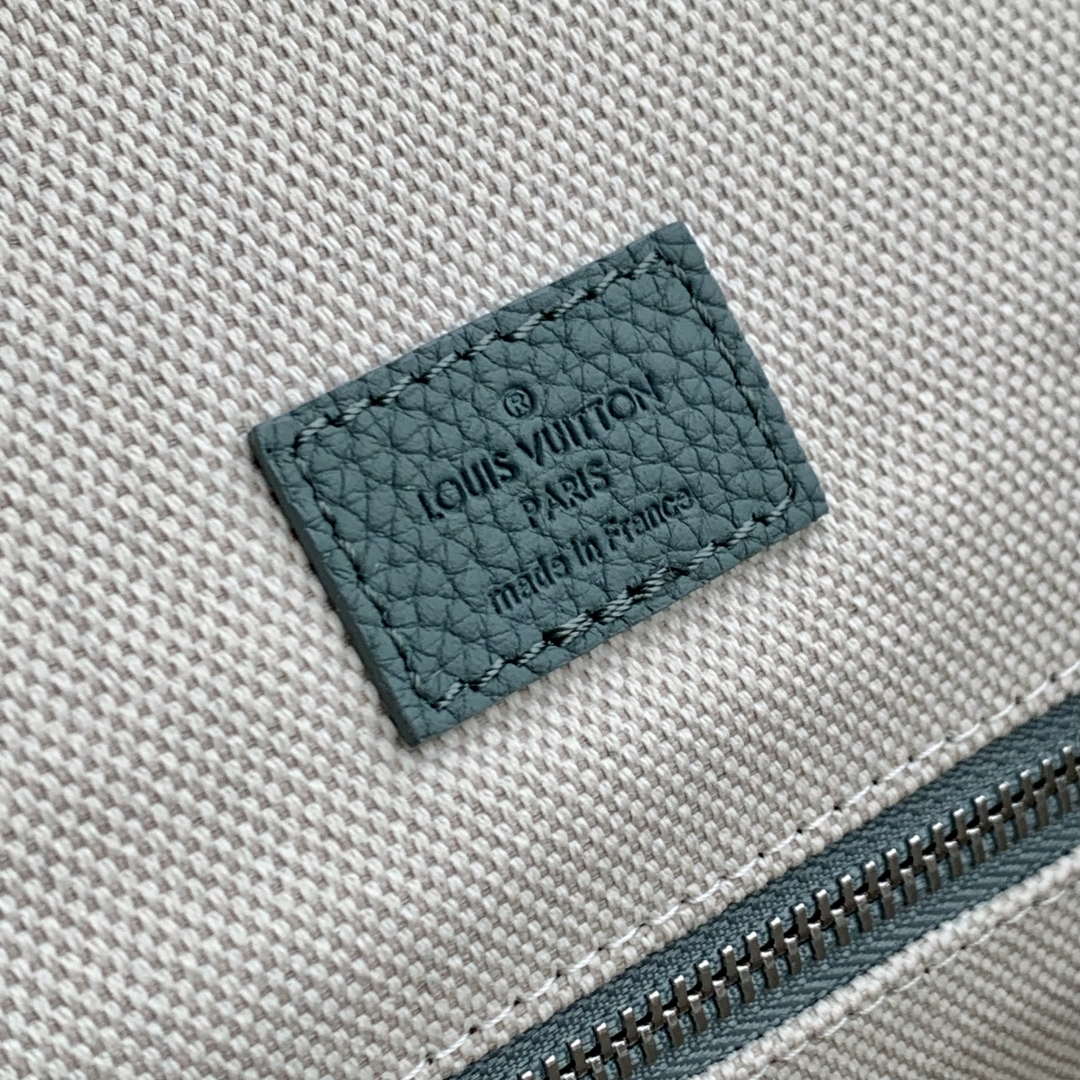 LV M13863 Louis Vuitton Christopher MM Backpack Misty Lake Green