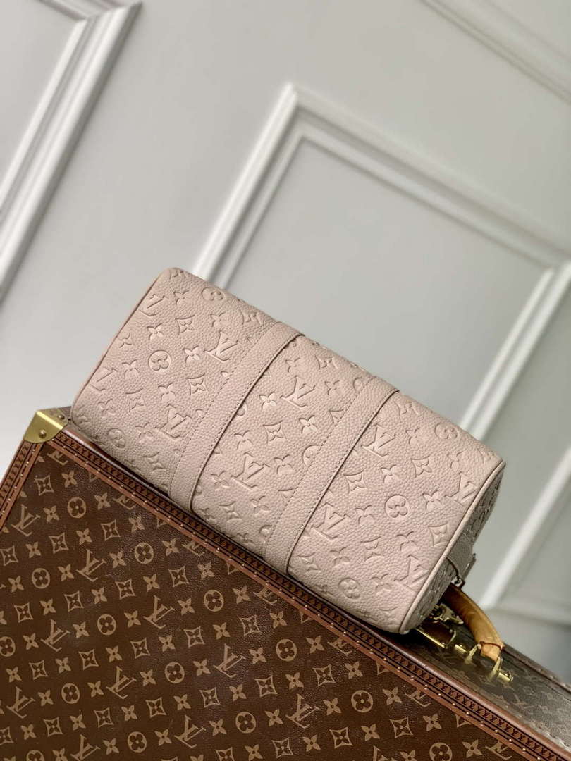LV M13865 Louis Vuitton Keepall Bandouliere 35 Bag Riverstone Beige