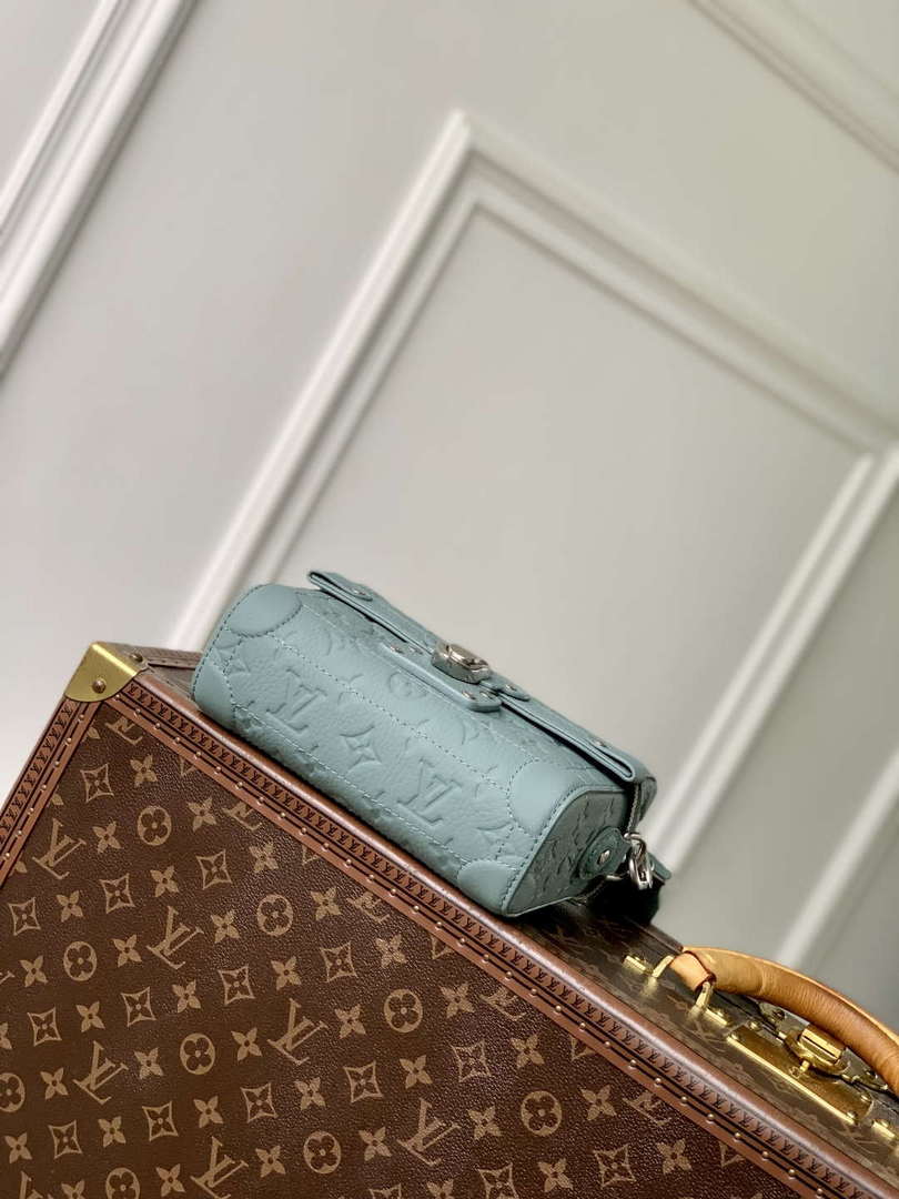 LV M13870 Louis Vuitton Soul Trunk Misty Lake Green