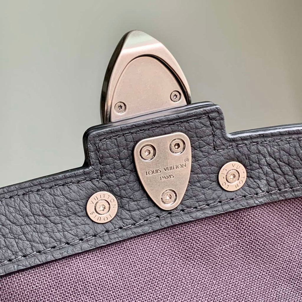 LV M13871 Louis Vuitton Soul Trunk Black