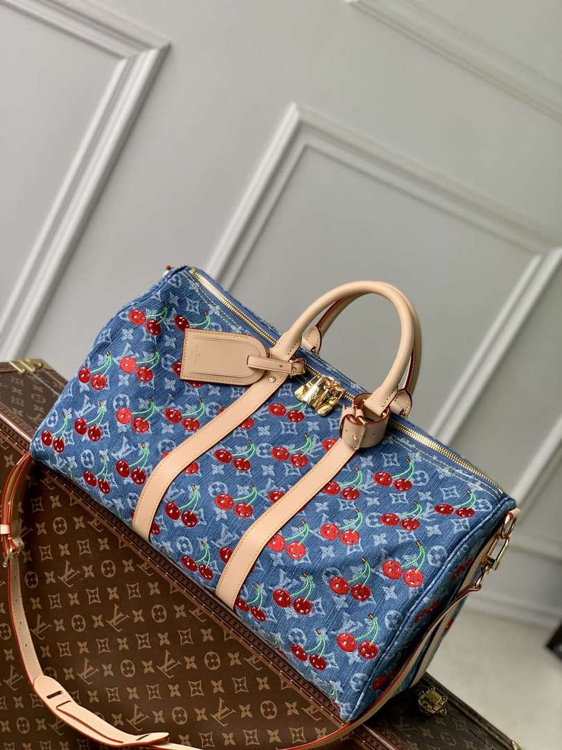 LV M13875 Louis Vuitton LV x TM Keepall Bandouliere 45 Bag