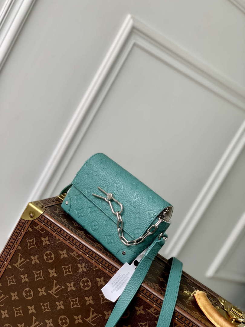 LV M13889 Louis Vuitton Steamer Wearable Wallet Misty Lake Green - Default Title - View 2