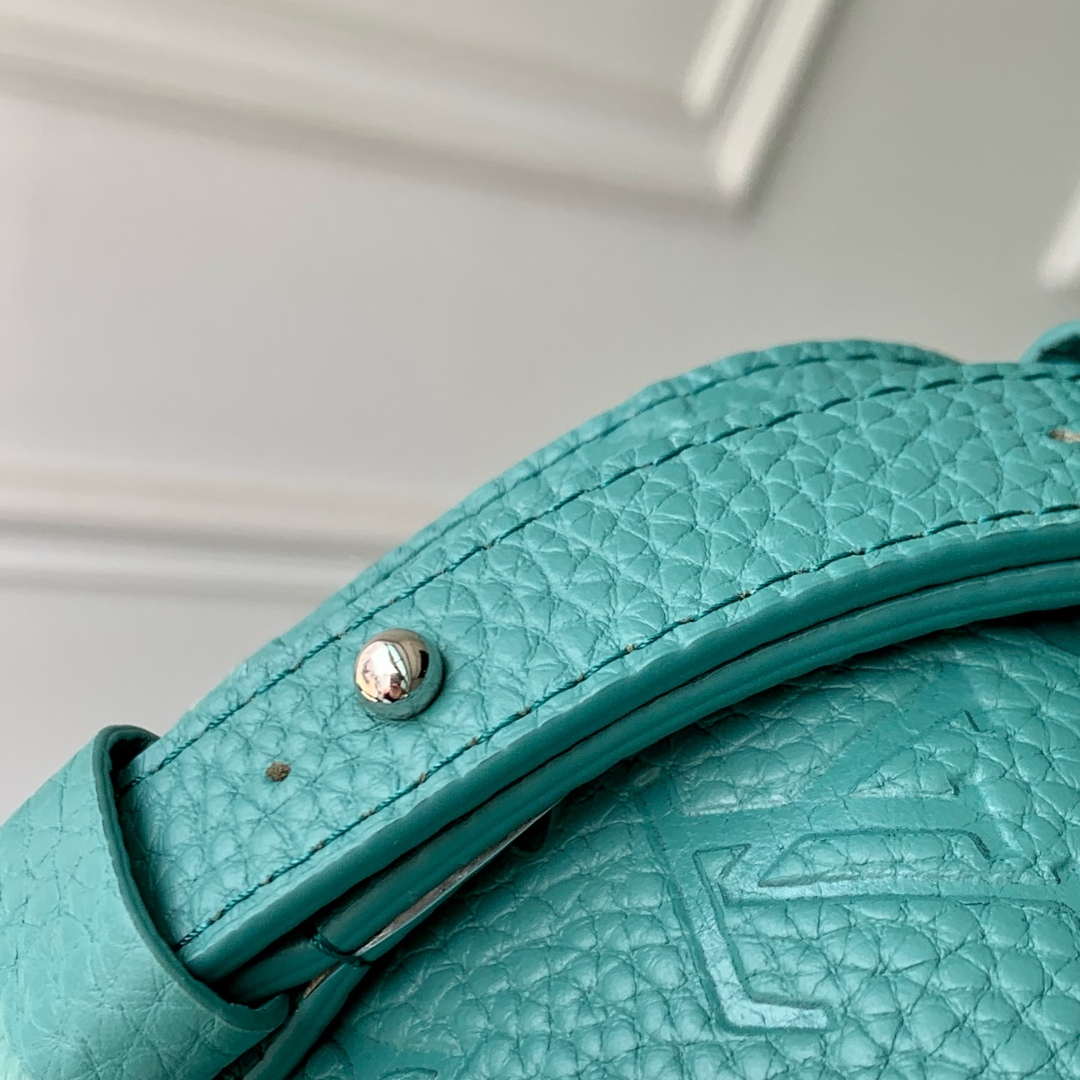 LV M13889 Louis Vuitton Steamer Wearable Wallet Misty Lake Green