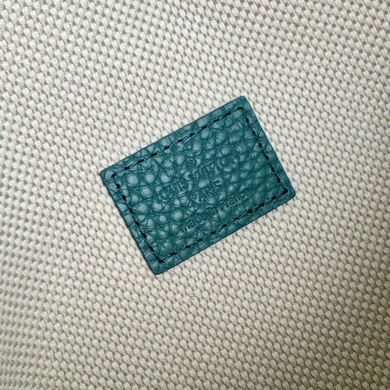 LV M13889 Louis Vuitton Steamer Wearable Wallet Misty Lake Green