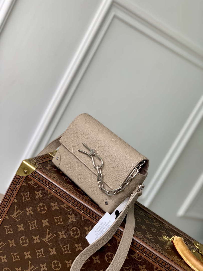 LV M13889 Louis Vuitton Steamer Wearable Wallet New Gray