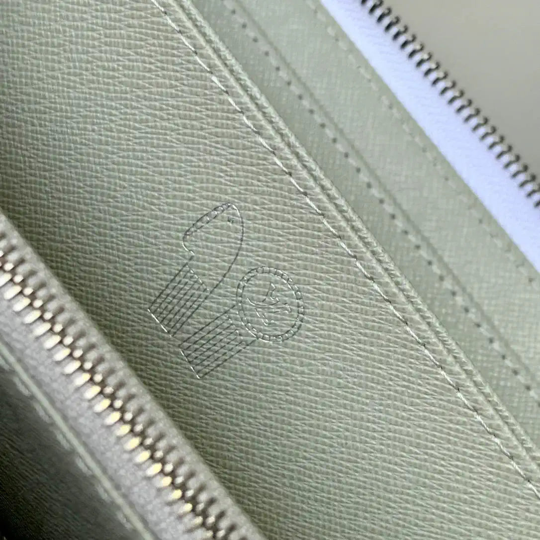 LV M13908 Louis Vuitton Zippy Wallet Monogram Empreinte White
