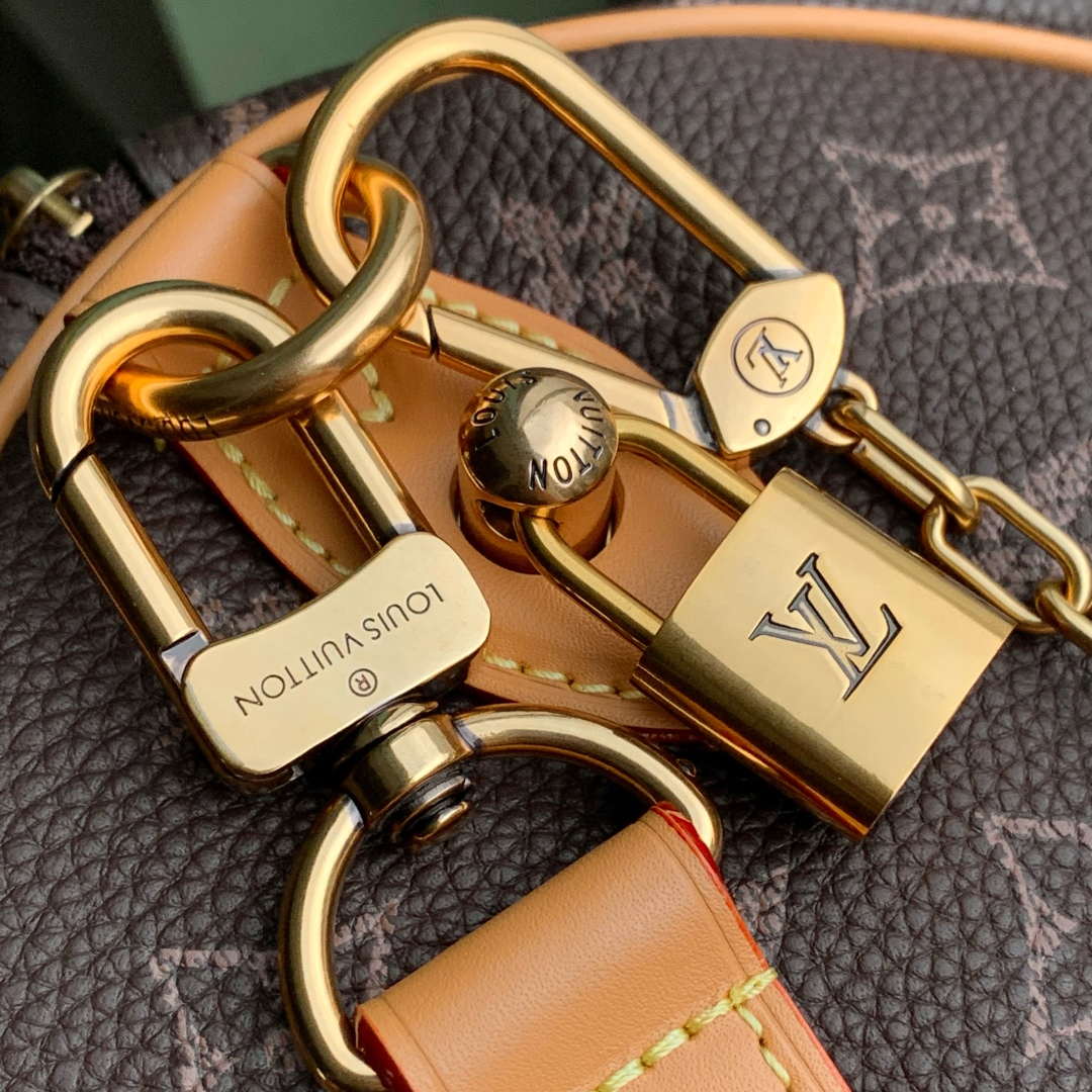 LV M13914 Louis Vuitton Speedy P9 Bandouliere 30 Bag Monogram