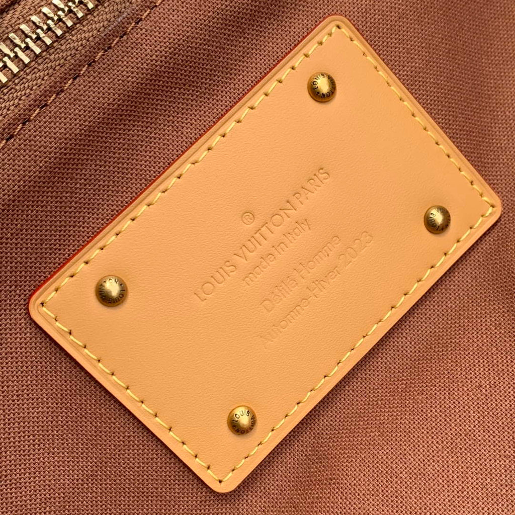 LV M13928 Louis Vuitton Shopper Tote MM Bag
