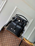 LV M13985 Louis Vuitton No¨¦ Cargo Small Bucket-style Bag Black