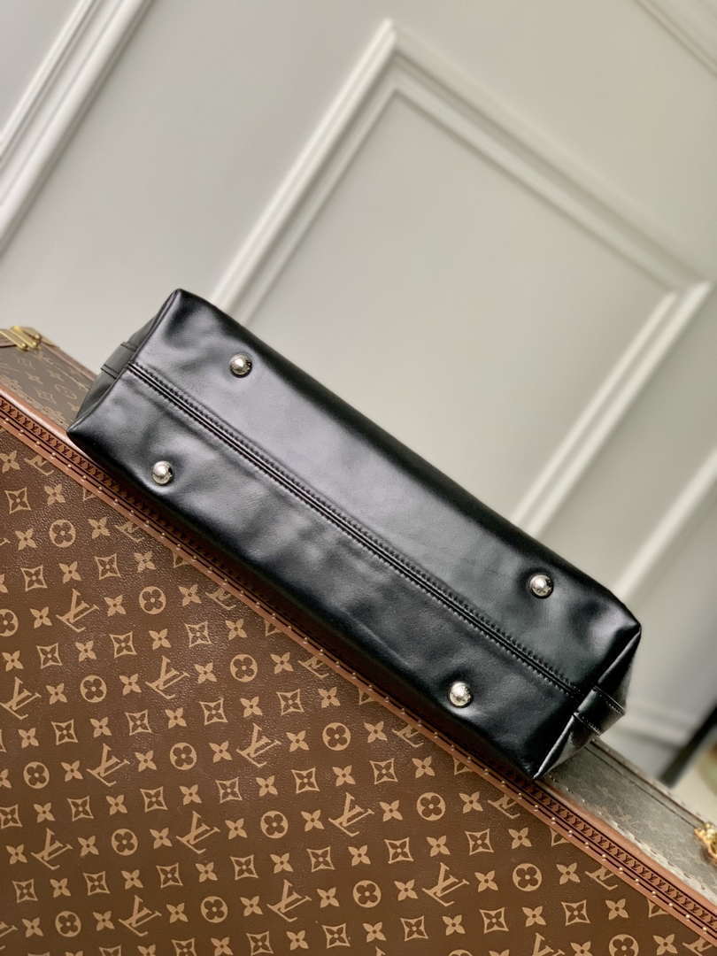LV M13986 Louis Vuitton Vagabond Hobo Bag Black LV Night - Default Title - View 4