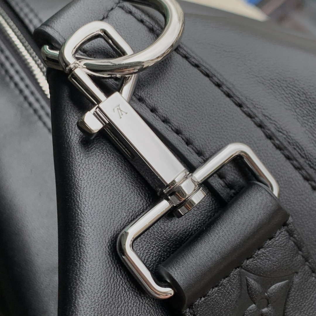 LV M13986 Louis Vuitton Vagabond Hobo Bag Black LV Night