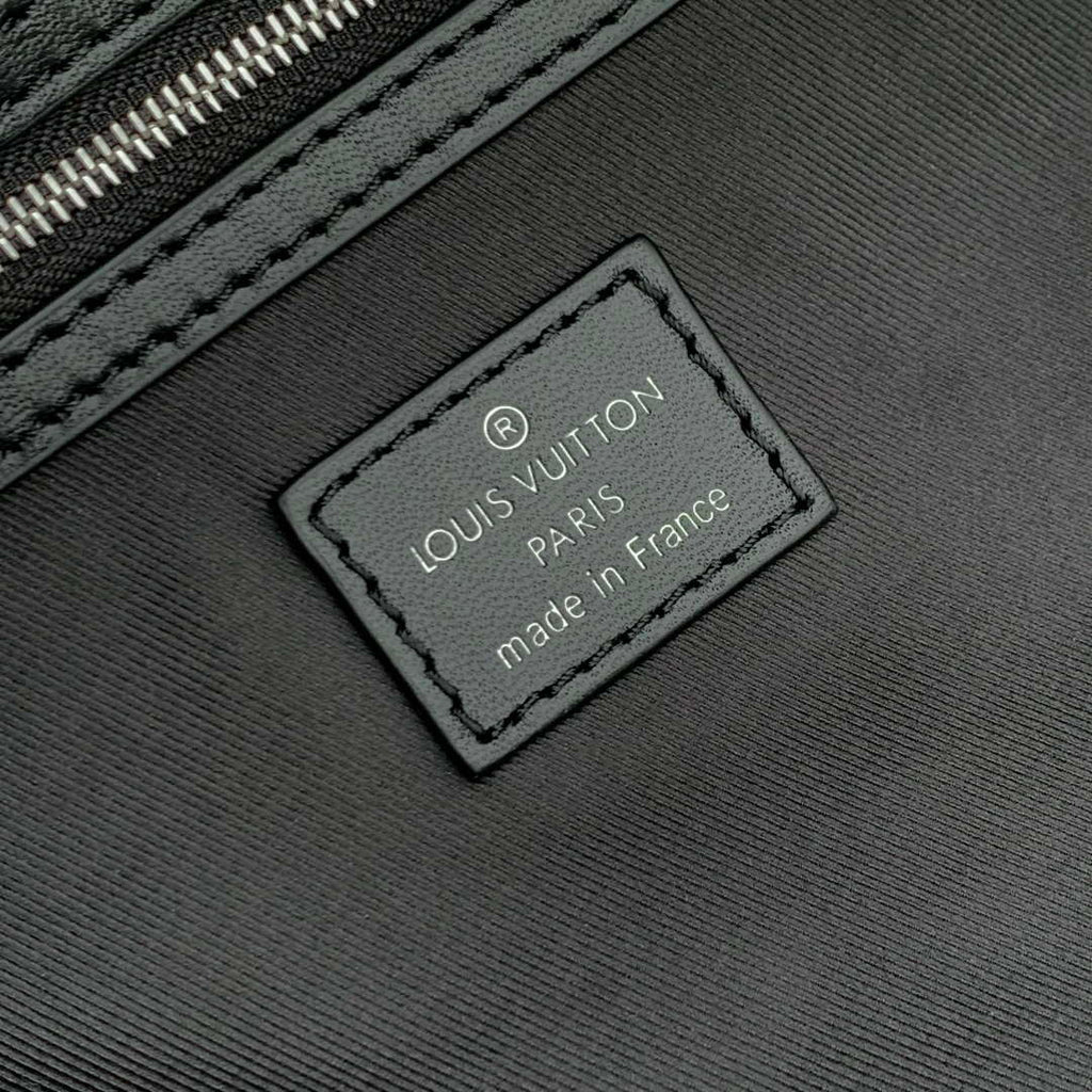 LV M13986 Louis Vuitton Vagabond Hobo Bag Black LV Night