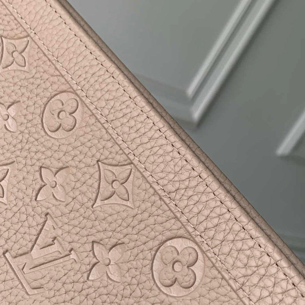 LV M13666 Louis Vuitton Pochette Voyage MM Bag Brown