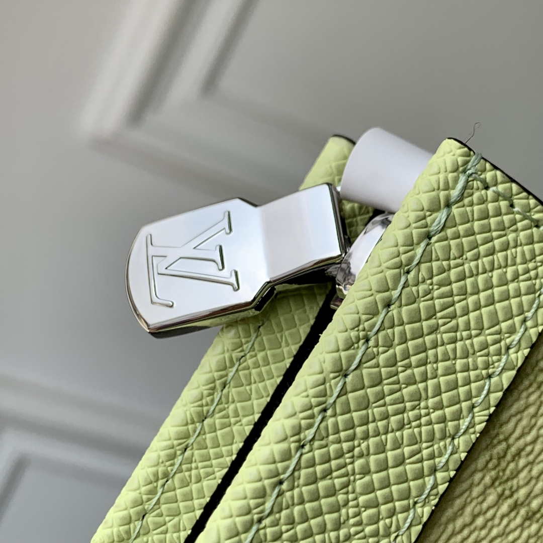 LV M14011 Louis Vuitton Pochette Voyage MM Bag Lemon Green