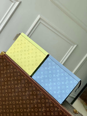 LV M14011 Louis Vuitton Pochette Voyage MM Bag Sky Blue - Default Title - View 2