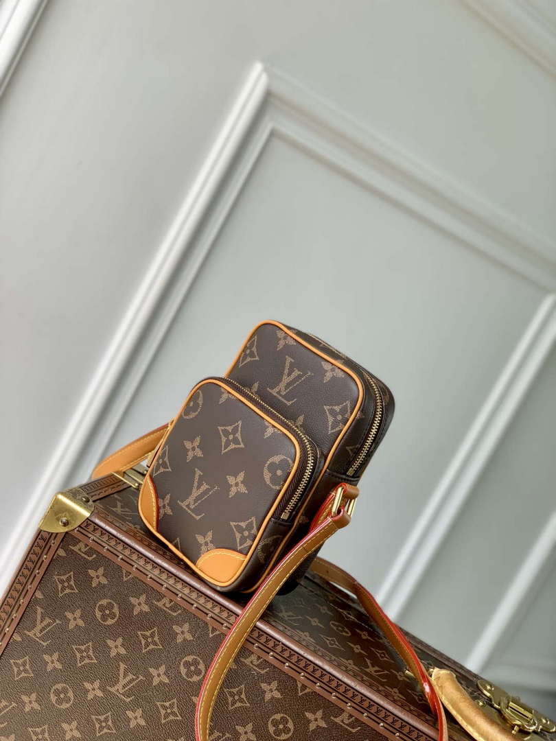 LV M14024 Louis Vuitton Amazone Cross-body Bag Monogram - Default Title - View 2