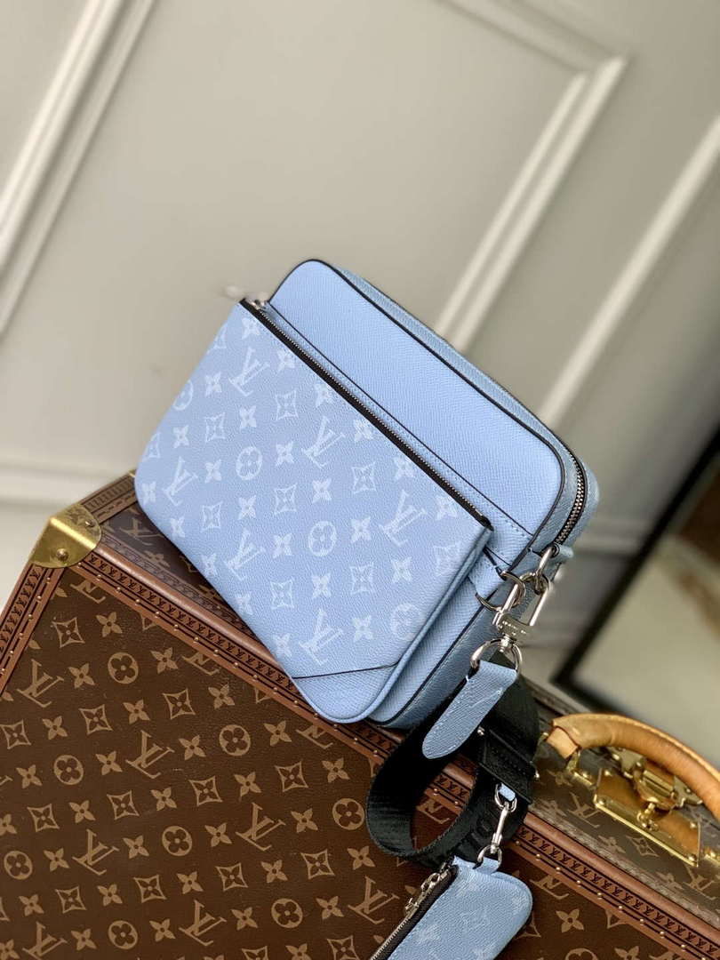 LV M14069 Louis Vuitton Trio Messenger Sky Blue - Default Title - View 2