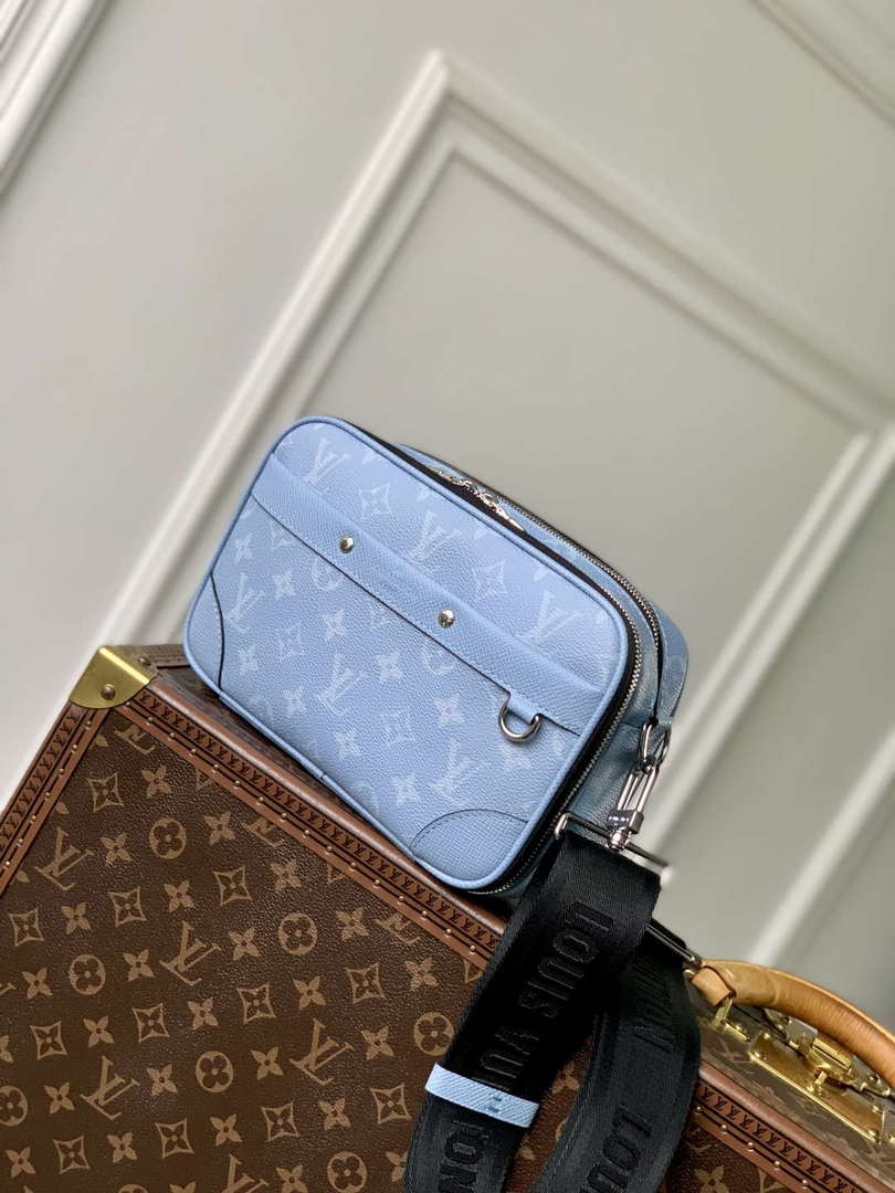 LV M14073 Louis Vuitton M31069 Alpha Messenger Bag Sky Blue - Default Title - View 2