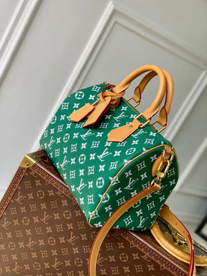 LV M14077 Louis Vuitton Speedy P9 Bandoulière 30 Bag Vert Green - Default Title - View 2
