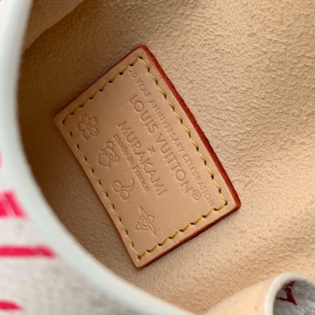 LV M14098 Louis Vuitton LV x TM Phone Pouch M¨¦tis White