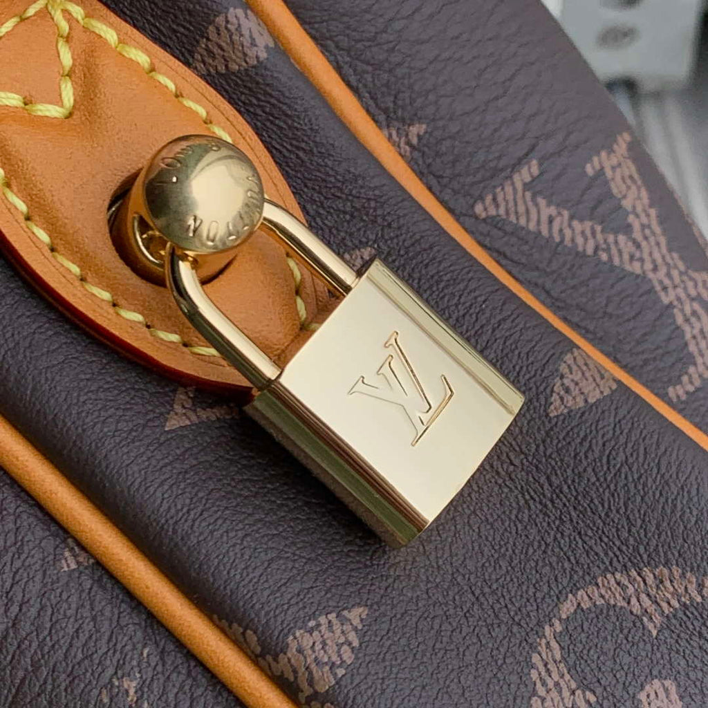 LV M14106 Louis Vuitton Danube Cross-body Bag Monogram