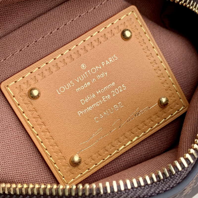 LV M14106 Louis Vuitton Danube Cross-body Bag Monogram