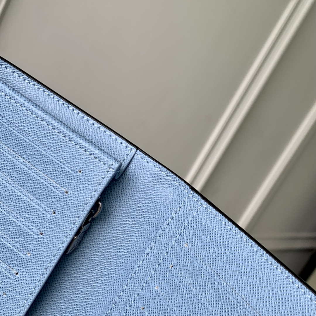 LV M14110 Louis Vuitton Brazza Wallet Taigarama Blue