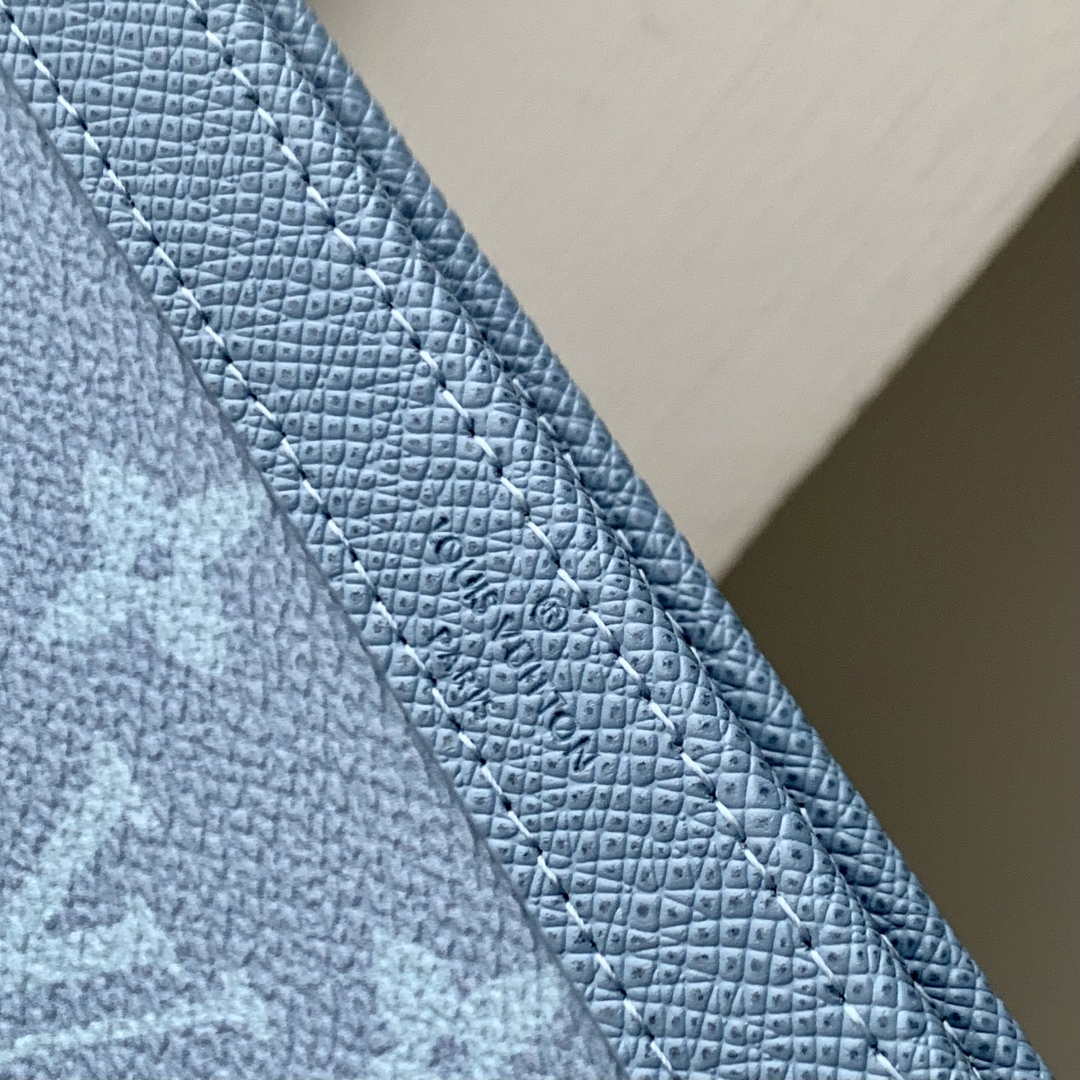 LV M14114 Louis Vuitton Gaston Wearable Wallet Sky Blue