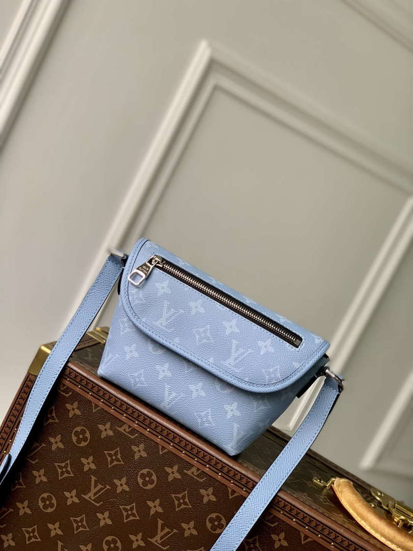 LV M14116 Louis Vuitton Pulse Wearable Wallet Sky Blue - Default Title - View 1