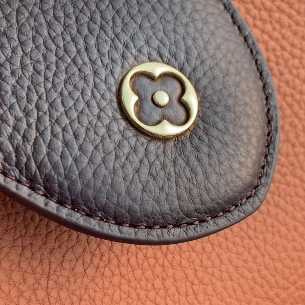 LV M14176 Louis Vuitton Capucines Mini Bag Taurillon leather Brown