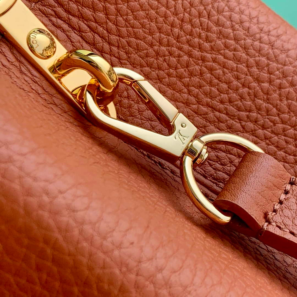 LV M14176 Louis Vuitton Capucines MM Bag Taurillon leather Brown
