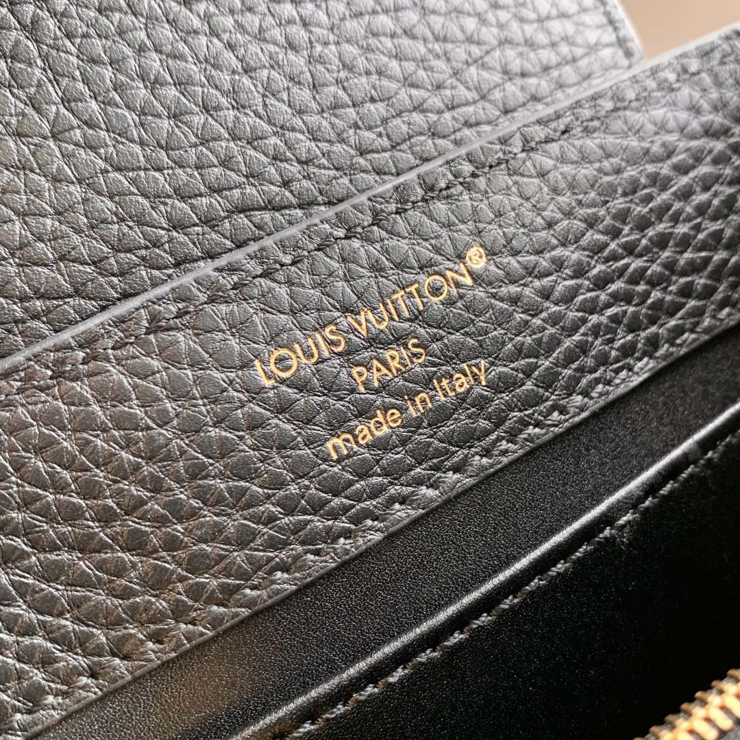 LV M14177 Louis Vuitton Capucines Mini Bag Black