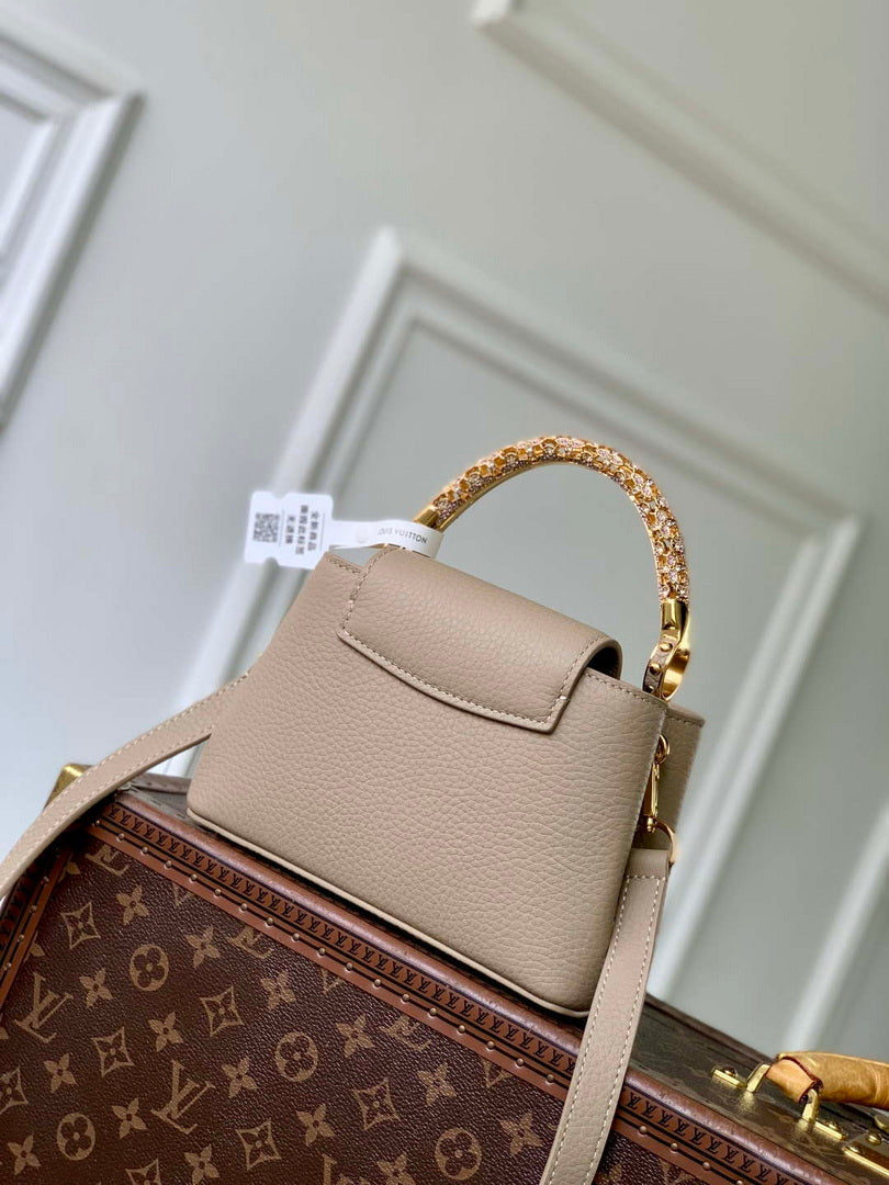 LV M14177 Louis Vuitton Capucines Mini Bag Gray