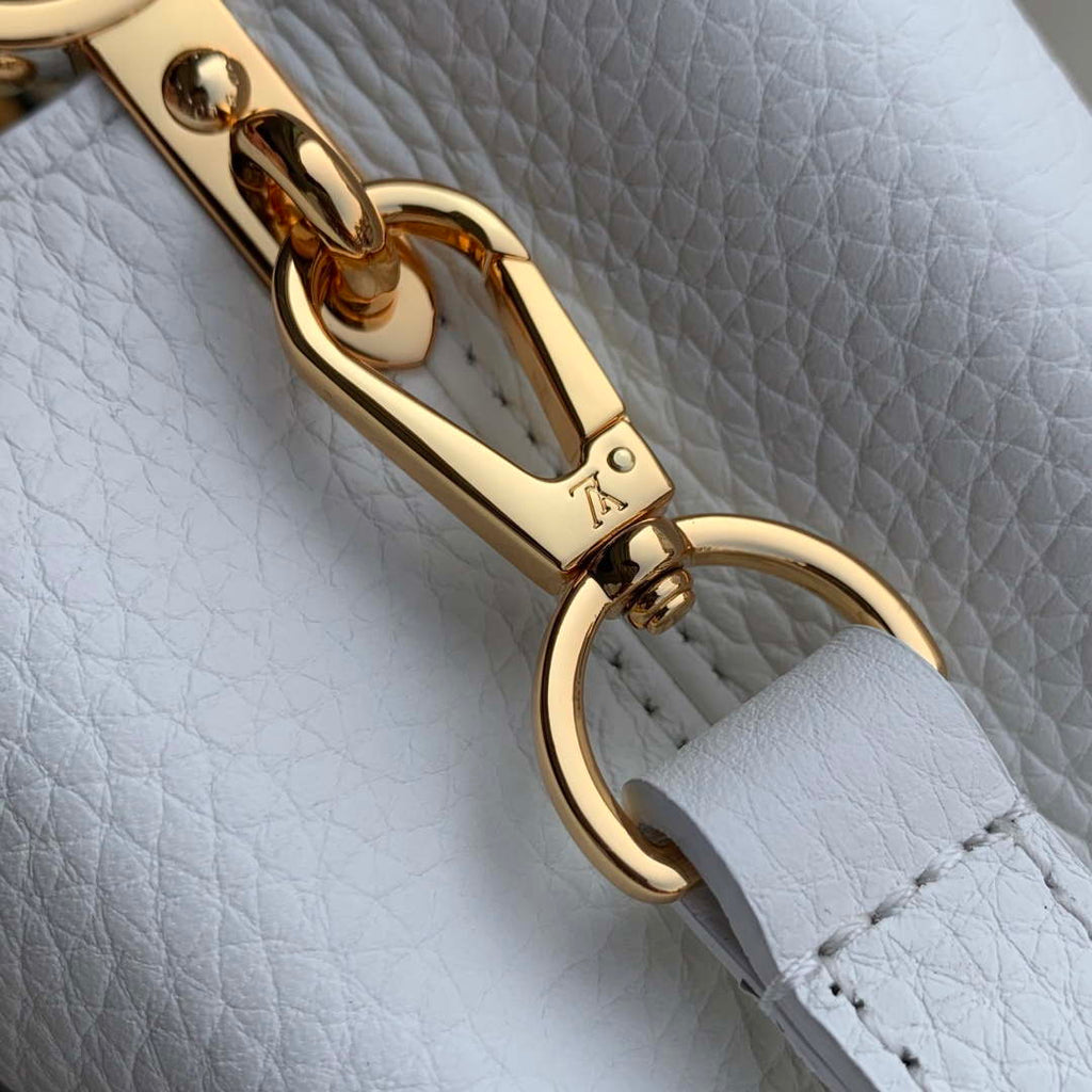 LV M14177 Louis Vuitton Capucines Mini Bag White