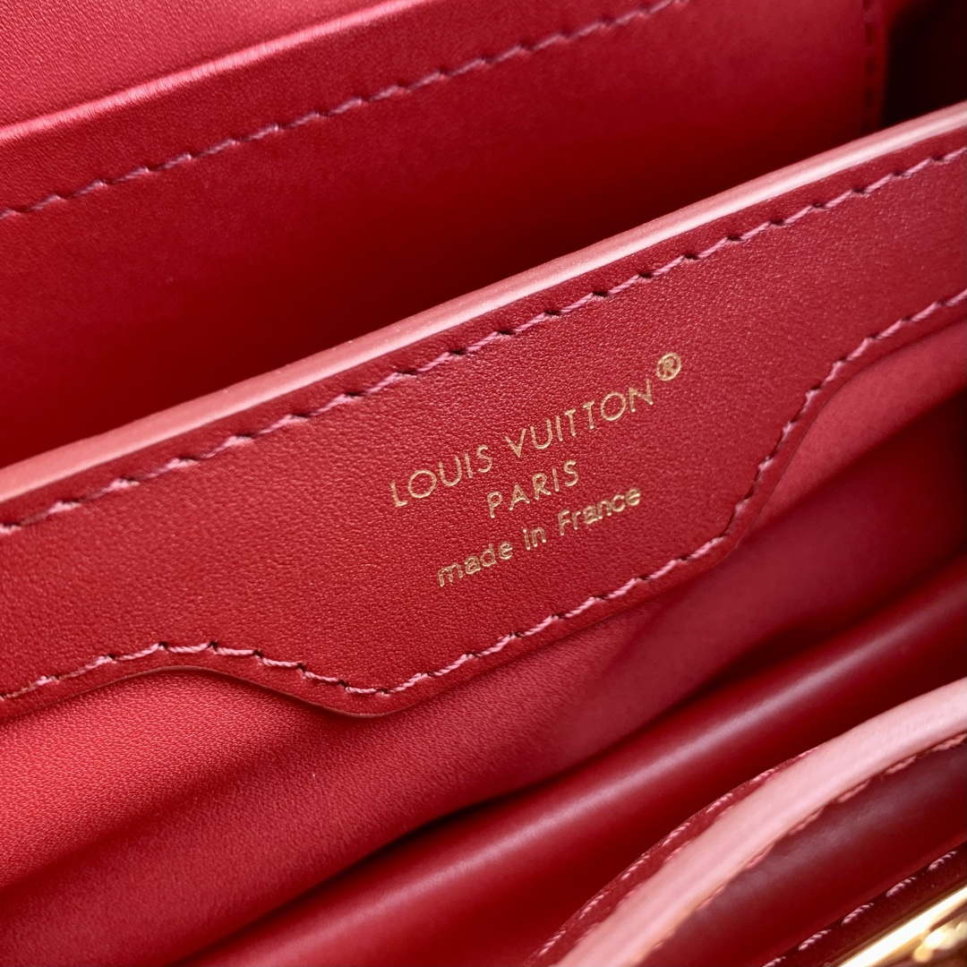LV M14177 Louis Vuitton Capucines Mini Crocodile Skin Bag Wine red