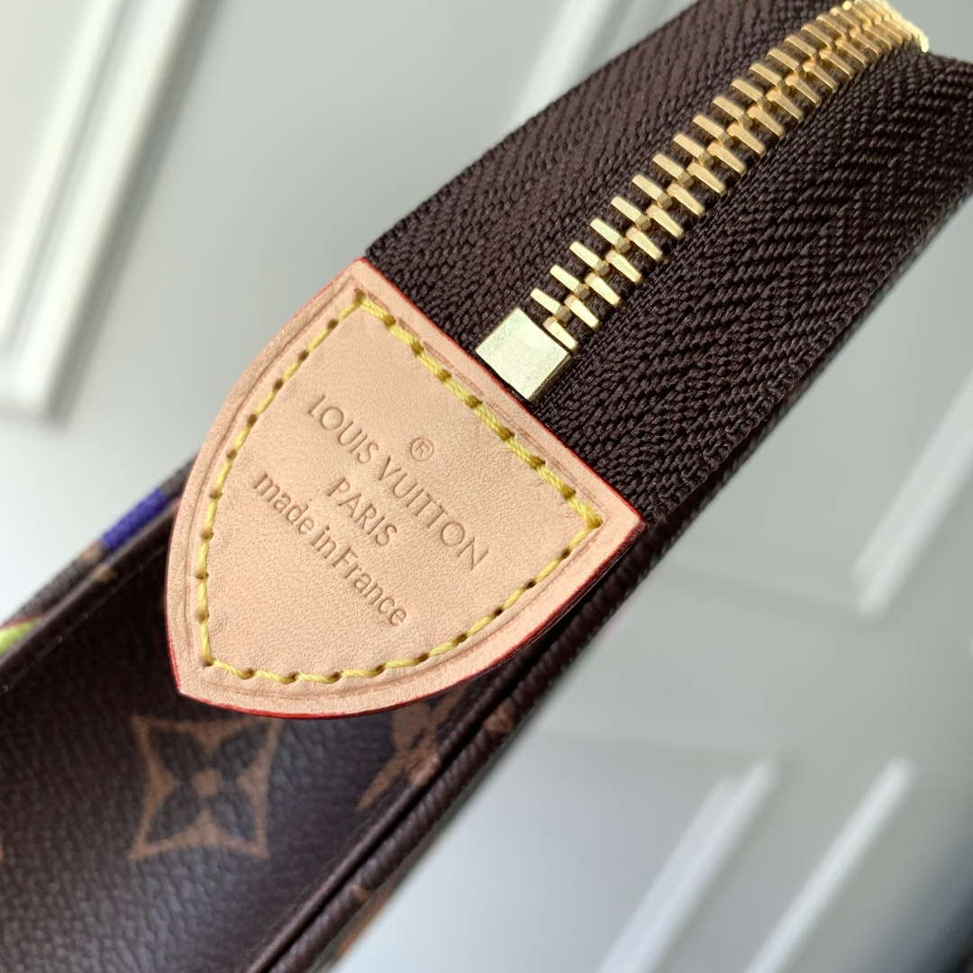 LV M14180 Louis Vuitton LV x TM Toiletry Pouch Bag Monogram