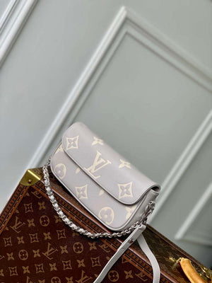 LV M14225 Louis Vuitton Wallet On Chain Ivy Bag Gray/Quartz - Default Title - View 2