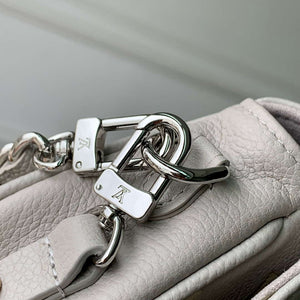 LV M14225 Louis Vuitton Wallet On Chain Ivy Bag Gray/Quartz - Default Title - View 6