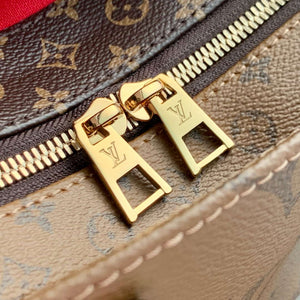 LV M14236 Louis Vuitton OnTheGo East West Chain Bag Monogram - Default Title - View 5