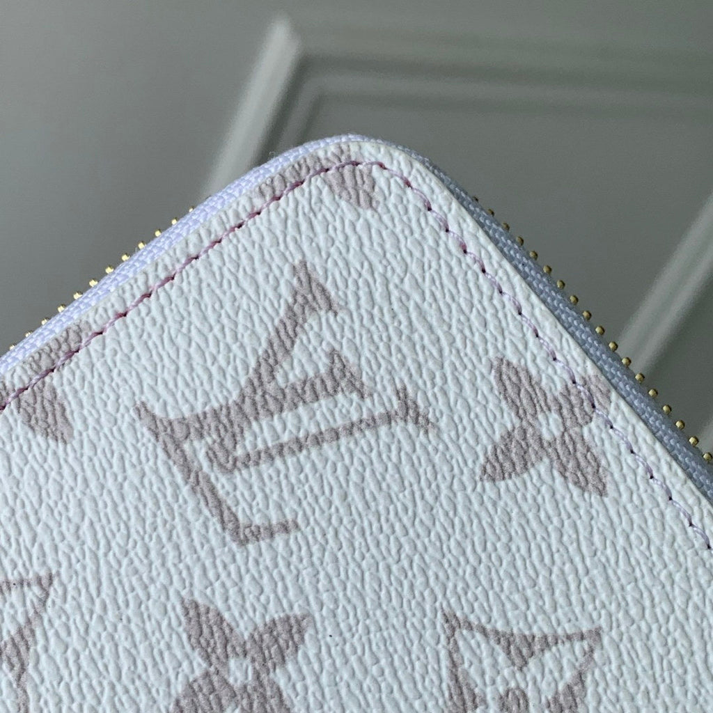 LV M14240 Louis Vuitton LV x TM Zippy Wallet