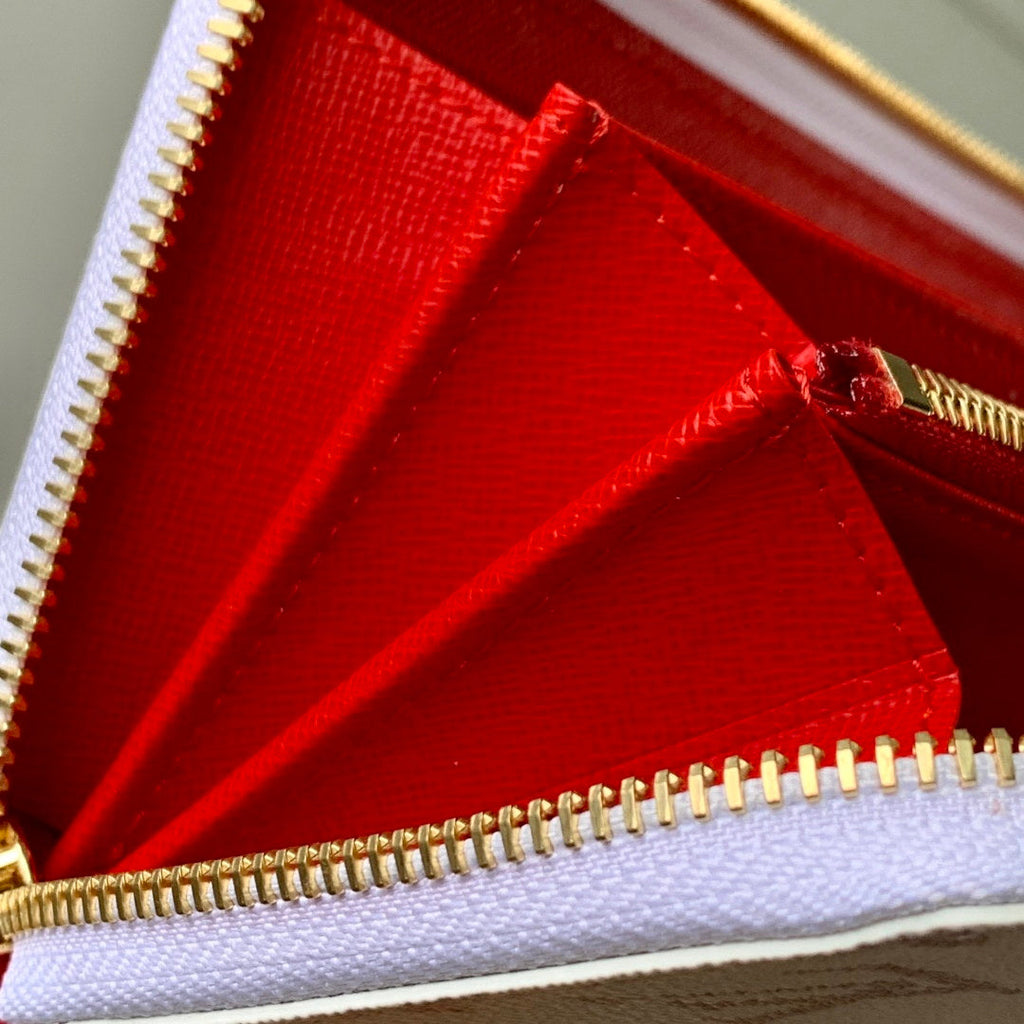 LV M14240 Louis Vuitton LV x TM Zippy Wallet