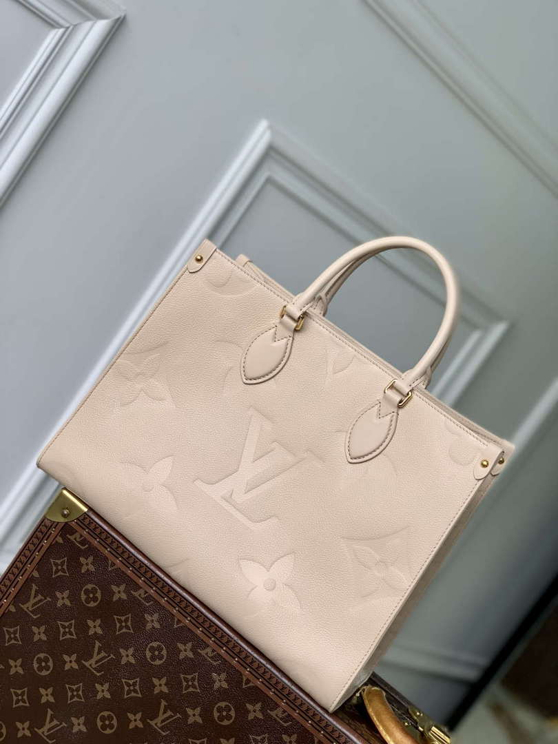 LV M14255 Louis Vuitton OnTheGo MM Bag Sand - Default Title - View 3