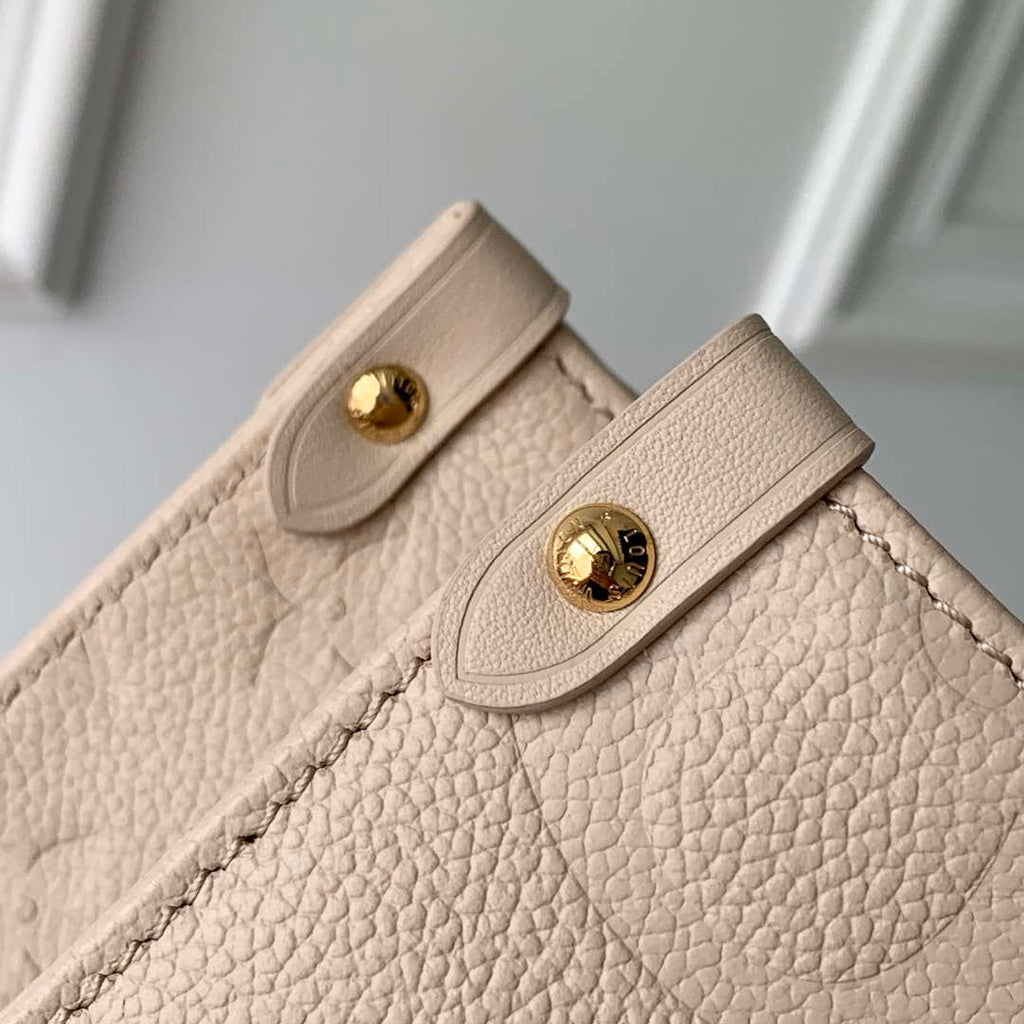 LV M14255 Louis Vuitton OnTheGo MM Bag Sand