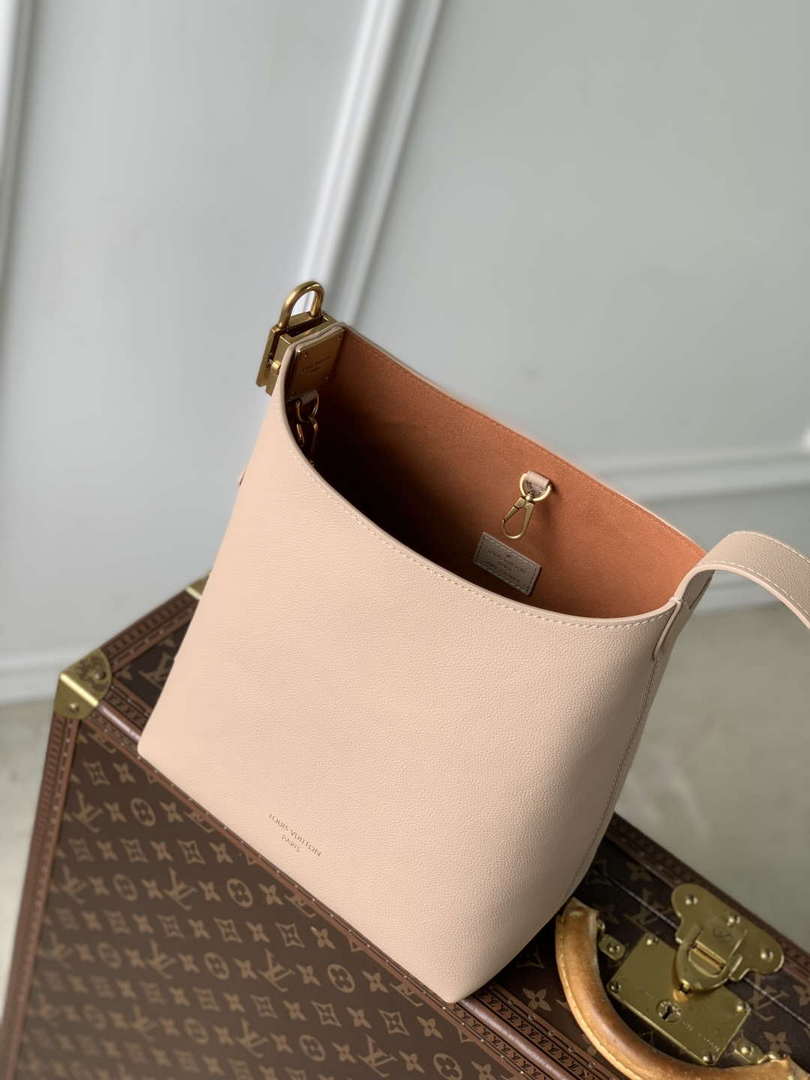LV M14265 Louis Vuitton Low Key Hobo PM Bag Walnut