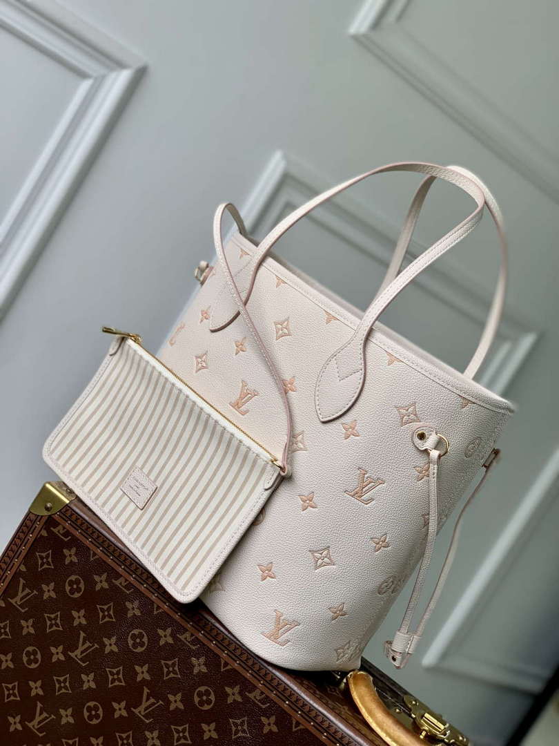 LV M14285 Louis Vuitton Neverfull MM Handbag Eden