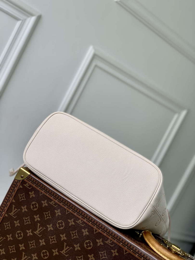 LV M14285 Louis Vuitton Neverfull MM Handbag Eden