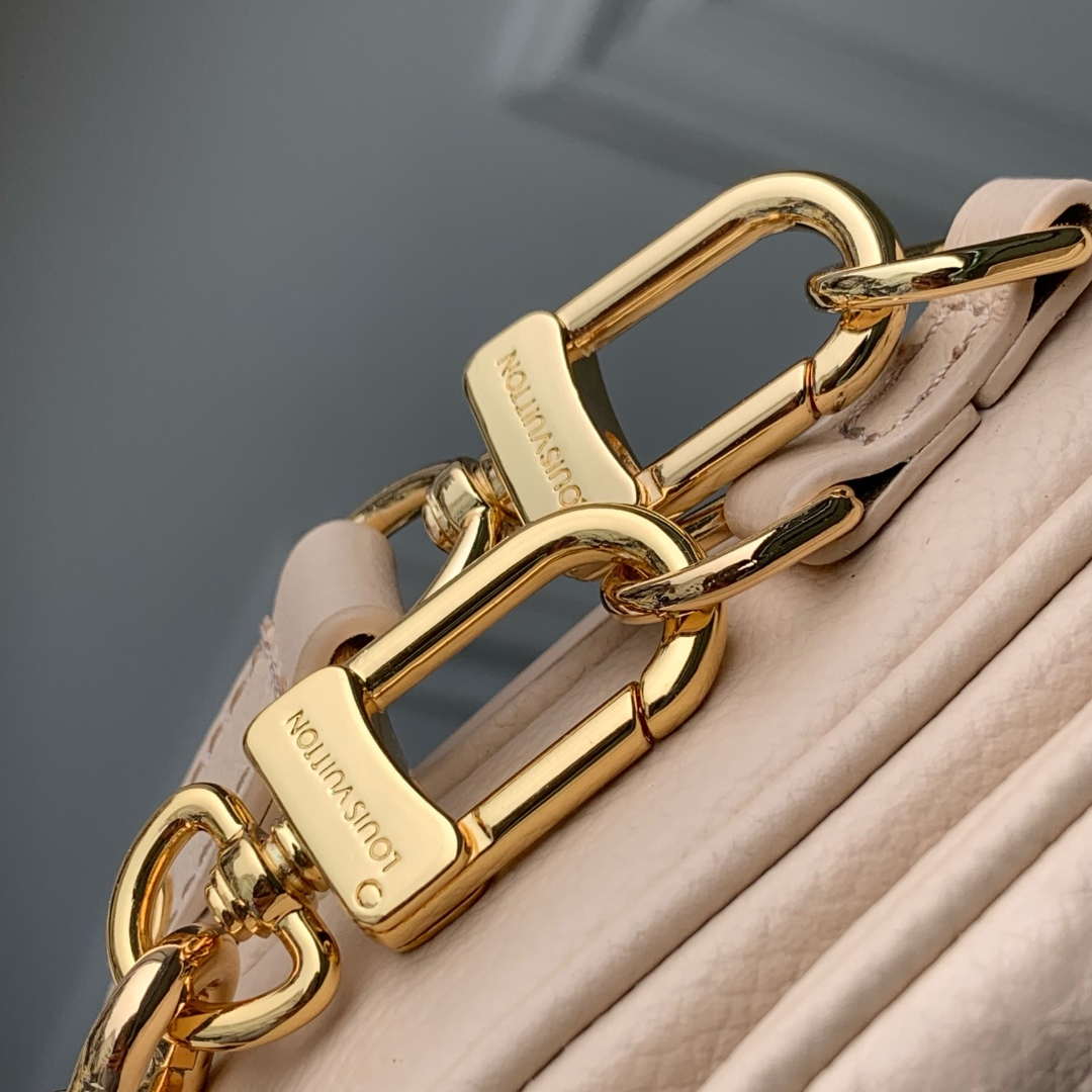 LV M14322 Louis Vuitton Pochette M¨¦tis East West Bag Sand - Default Title - View 6