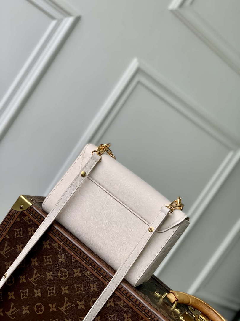 LV M14341 Louis Vuitton Twist MM Slim Bag Quartz
